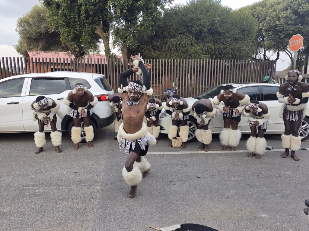 dlala nje ultimate joburg full day tour img1 | Dlala Nje Tours Joburg